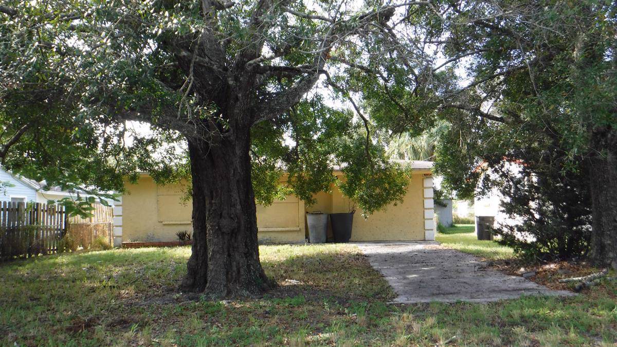 201 22nd Street - Photo 1