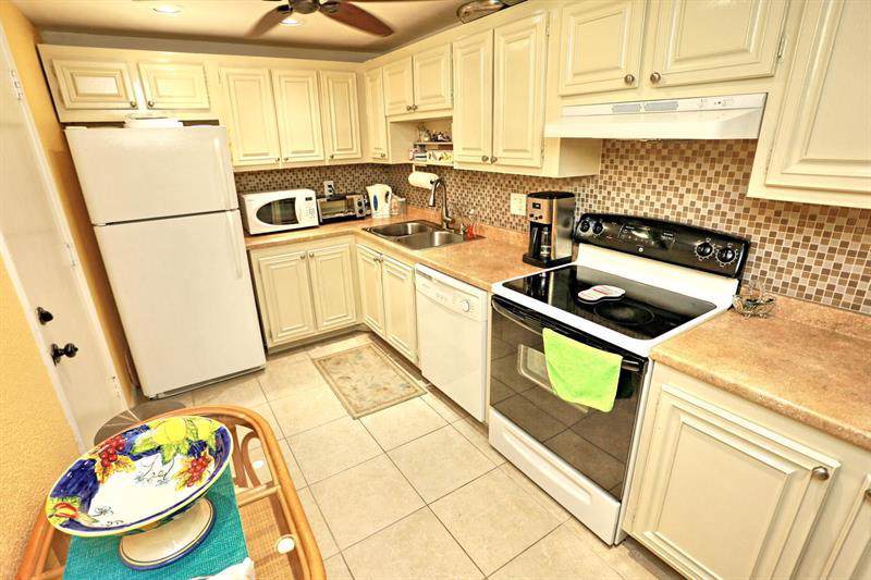 1428 4th Avenue - Photo 1