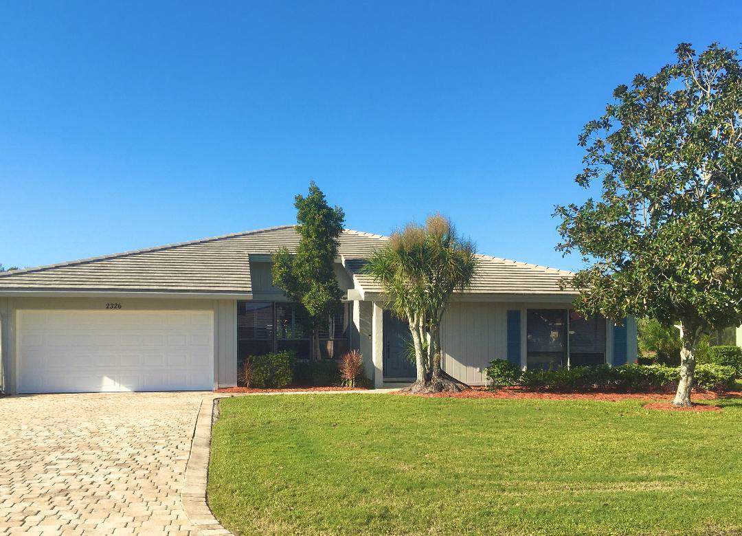 2326 Creekside Drive - Photo 1