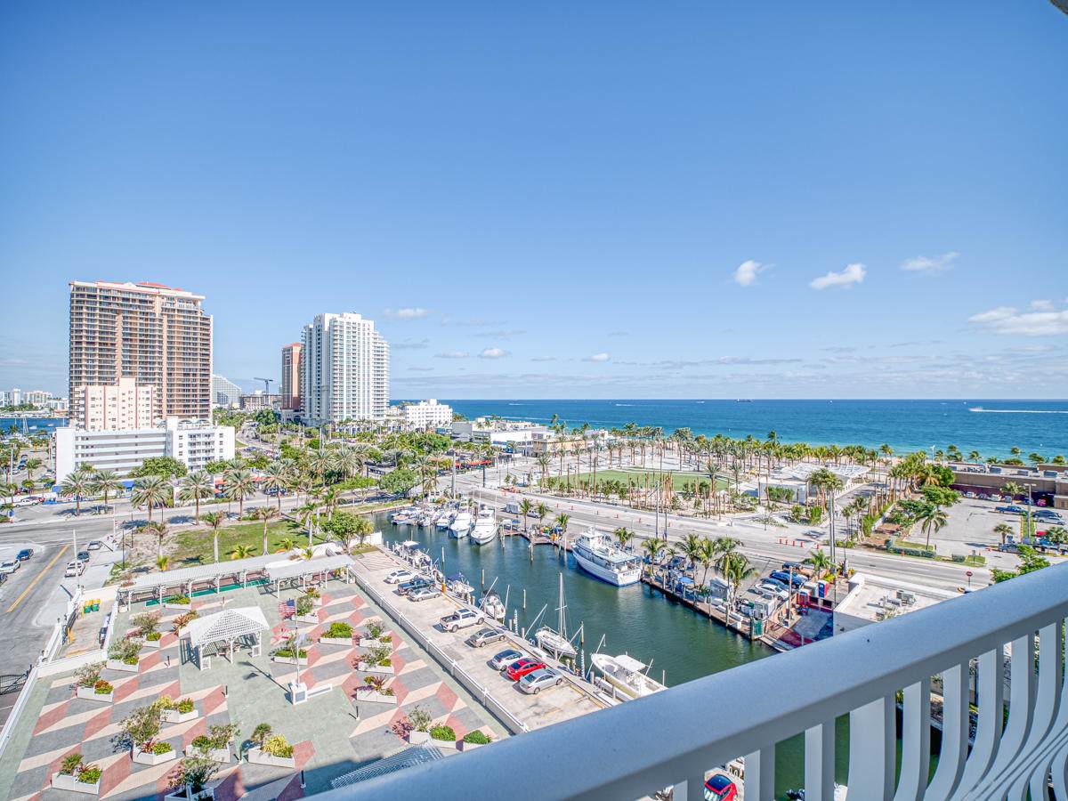 1 Las Olas Circle - Photo 1