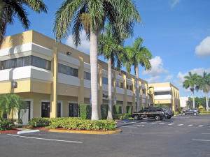 3890 Commercial Boulevard - Photo 1