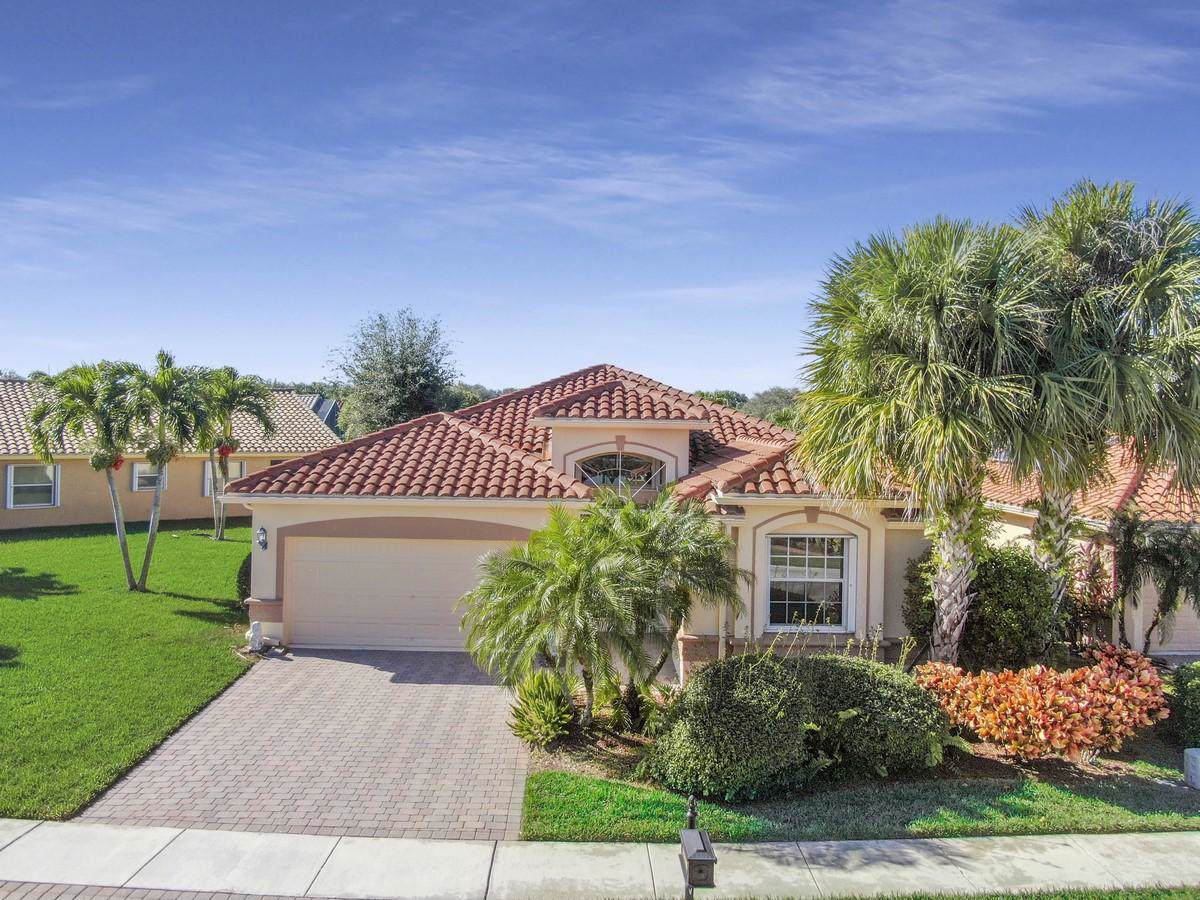 7713 Campania Drive - Photo 1