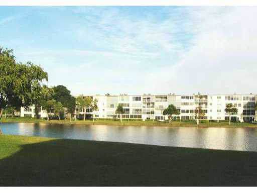 3077 Wolverton D - Photo 1