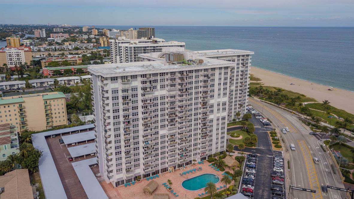 405 Ocean Boulevard - Photo 1