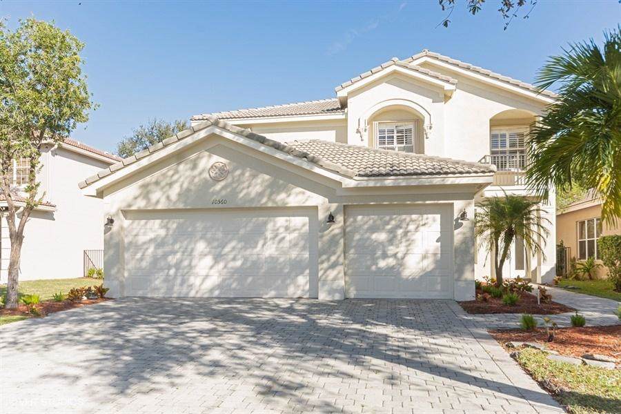 10560 Walnut Valley Drive - Photo 1