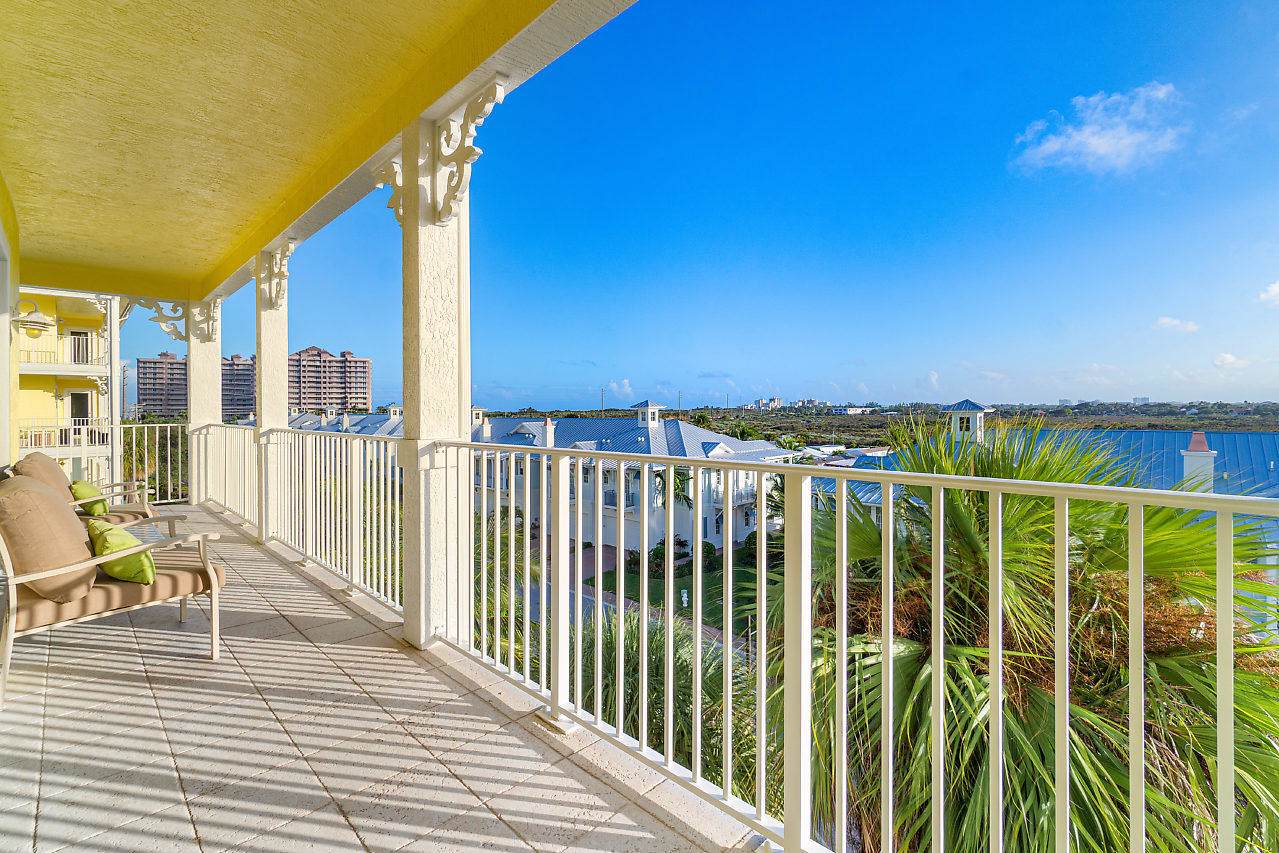 810 Juno Ocean - Photo 1
