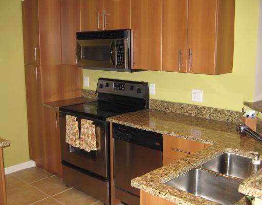 1385 Crystal Way - Photo 1