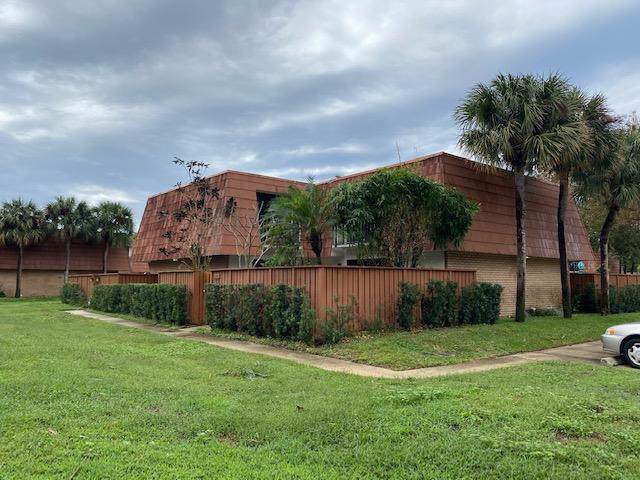 102 Live Oak Lane - Photo 1