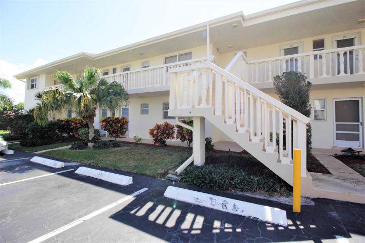 2132 1st Way - Photo 1