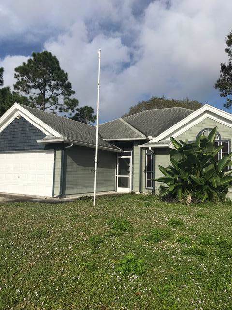 1473 Glastonberry Avenue - Photo 1