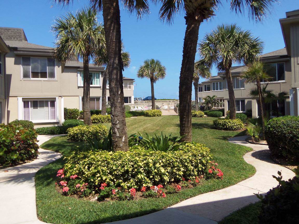 1457 Ocean Boulevard - Photo 1