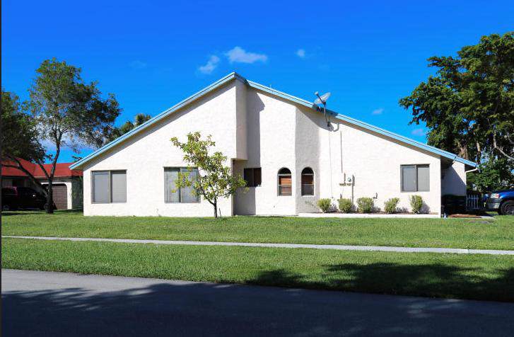 6005 79 Avenue - Photo 1