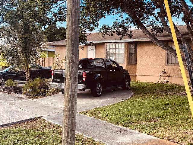 523 8th Avenue - Photo 1