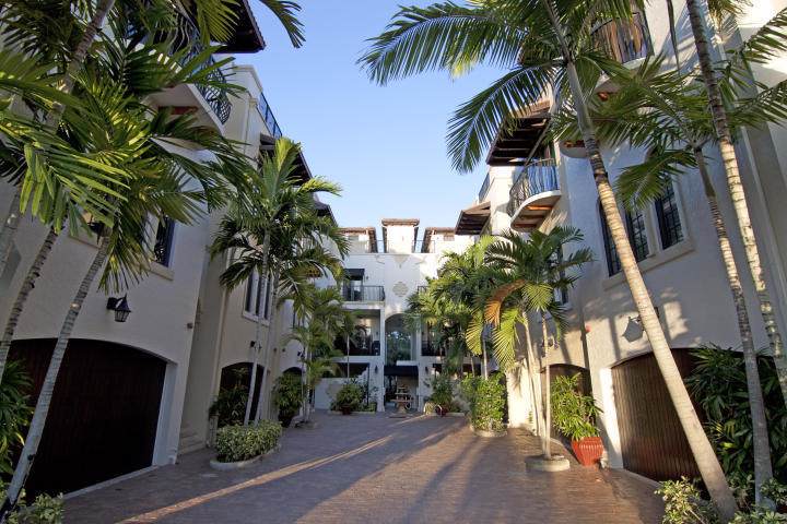 65 4th Avenue - Photo 1