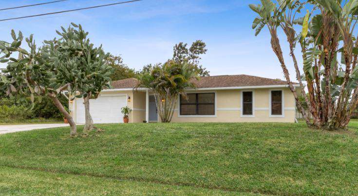 1630 Lantern Avenue - Photo 1