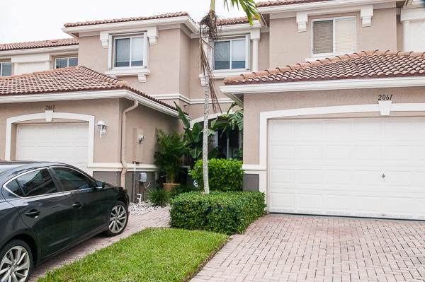2063 Oakhurst Way - Photo 1