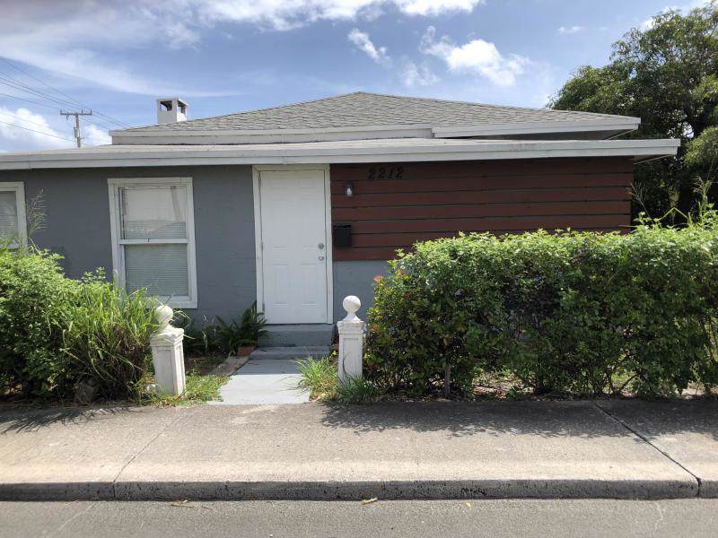 2212 Division Avenue - Photo 1