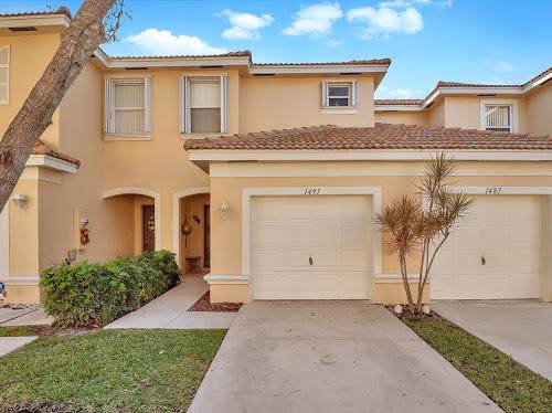 1491 Barrymore Court - Photo 1