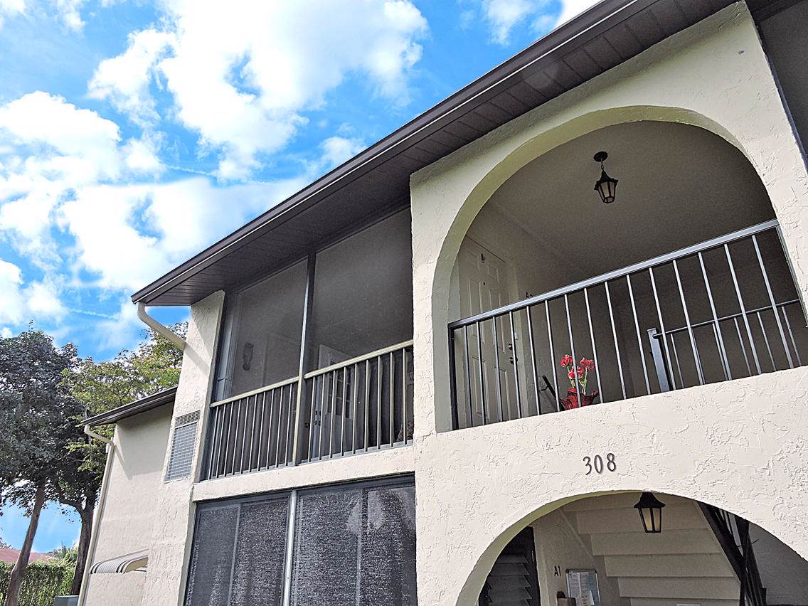 308 Pine Ridge Circle - Photo 1