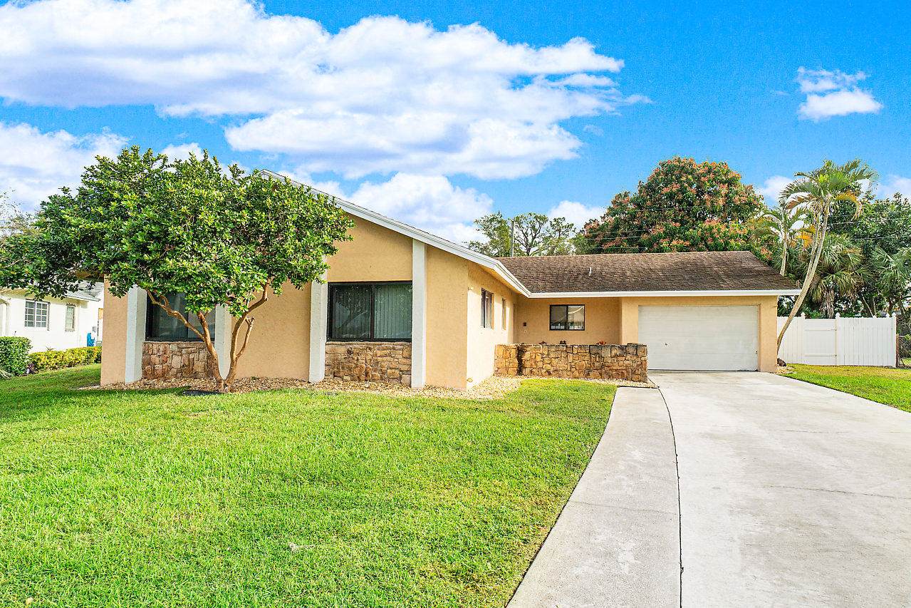 603 White Water Drive - Photo 1