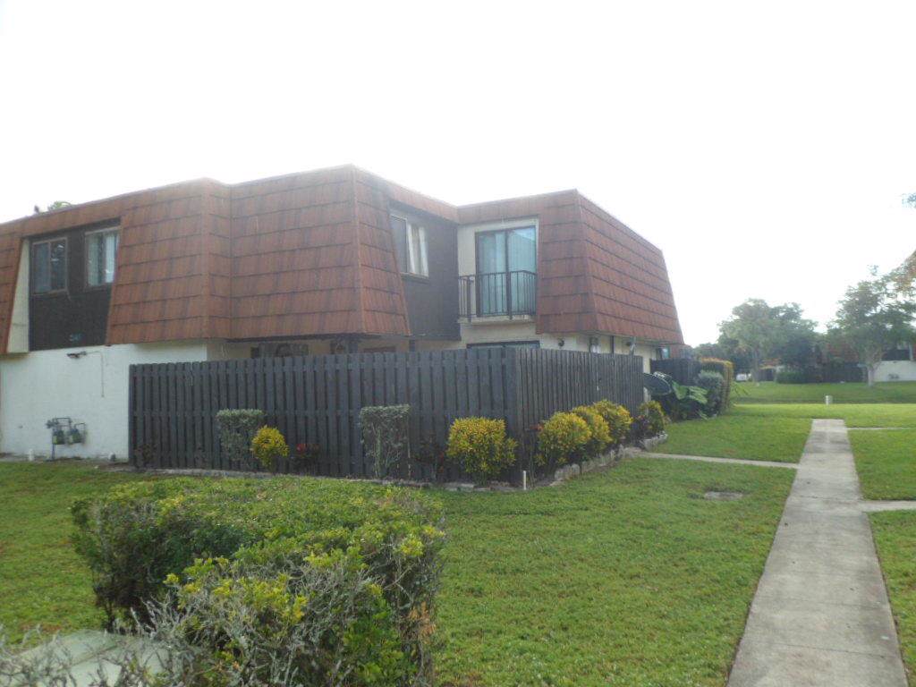 2145 White Pine Circle - Photo 1