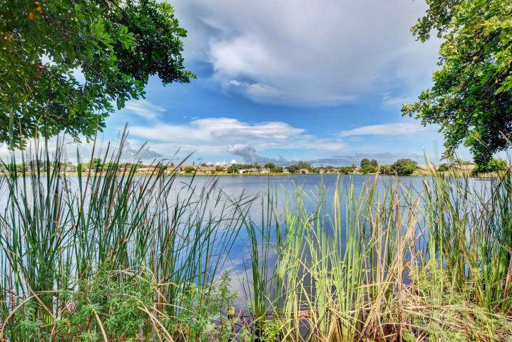 4702 Waterview Circle - Photo 1