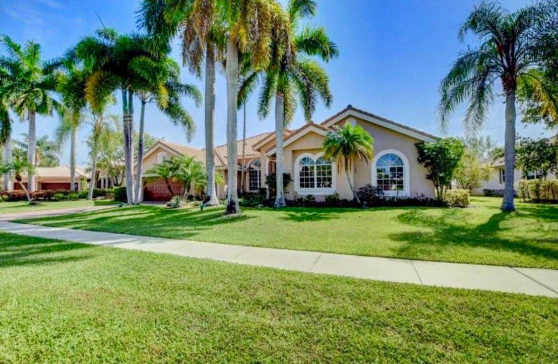 8192 Desmond Drive - Photo 1