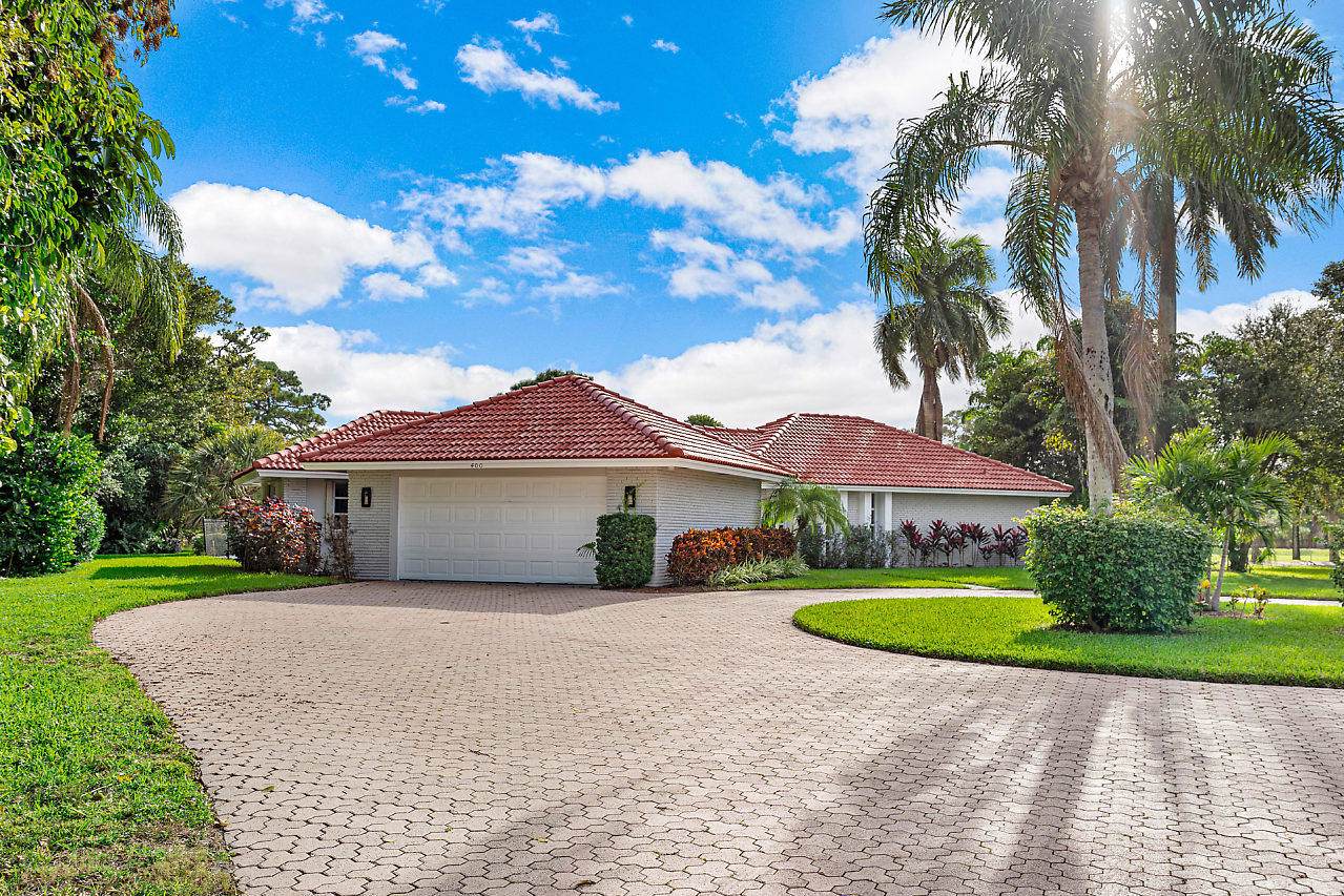 400 Muirfield Drive - Photo 1