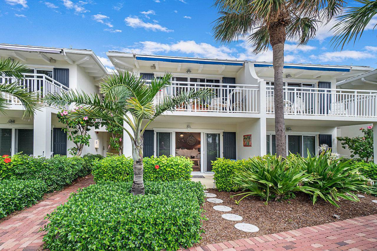 300 Ocean Boulevard - Photo 1