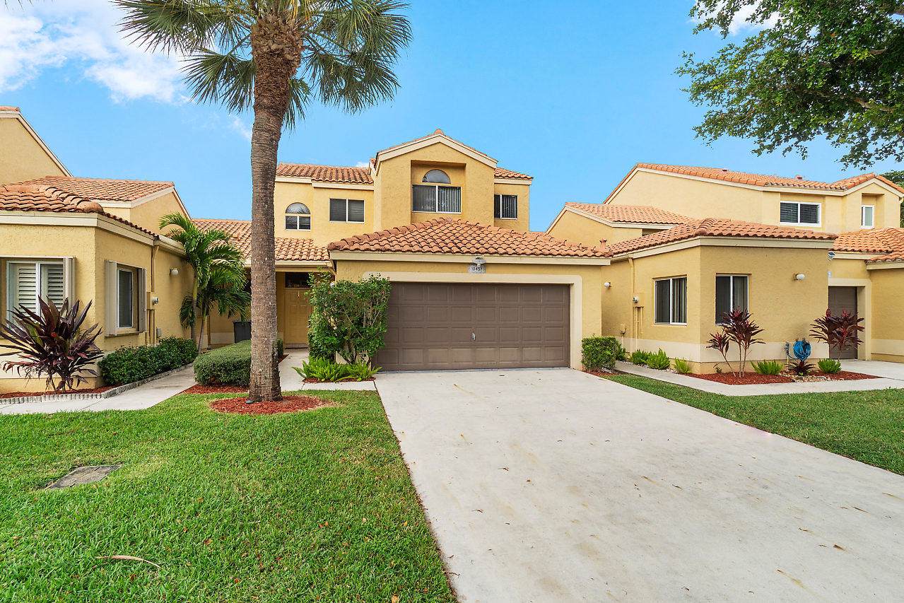 10457 Lake Vista Circle - Photo 1