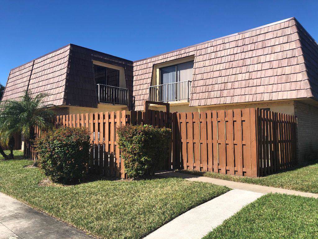 944 Springdale Circle - Photo 1