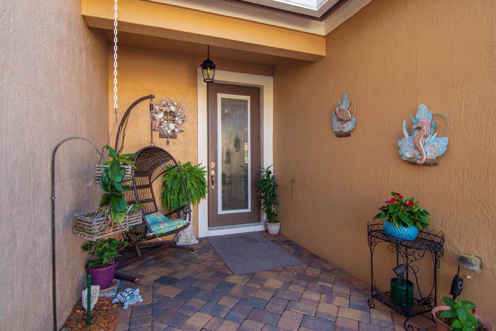 307 Versailles Lane - Photo 1