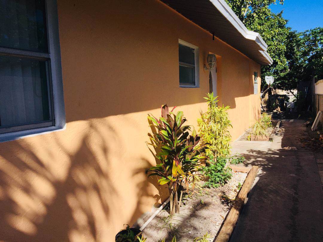 5870 Bermuda Circle - Photo 1