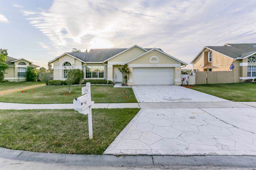 156 Royal Pine Circle - Photo 1