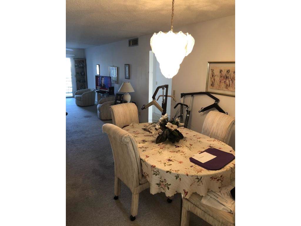 3098 Yarmouth - Photo 1