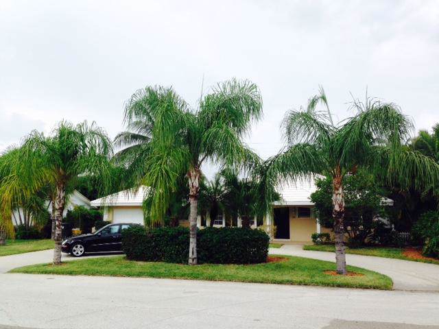 885 6th Street - Photo 1