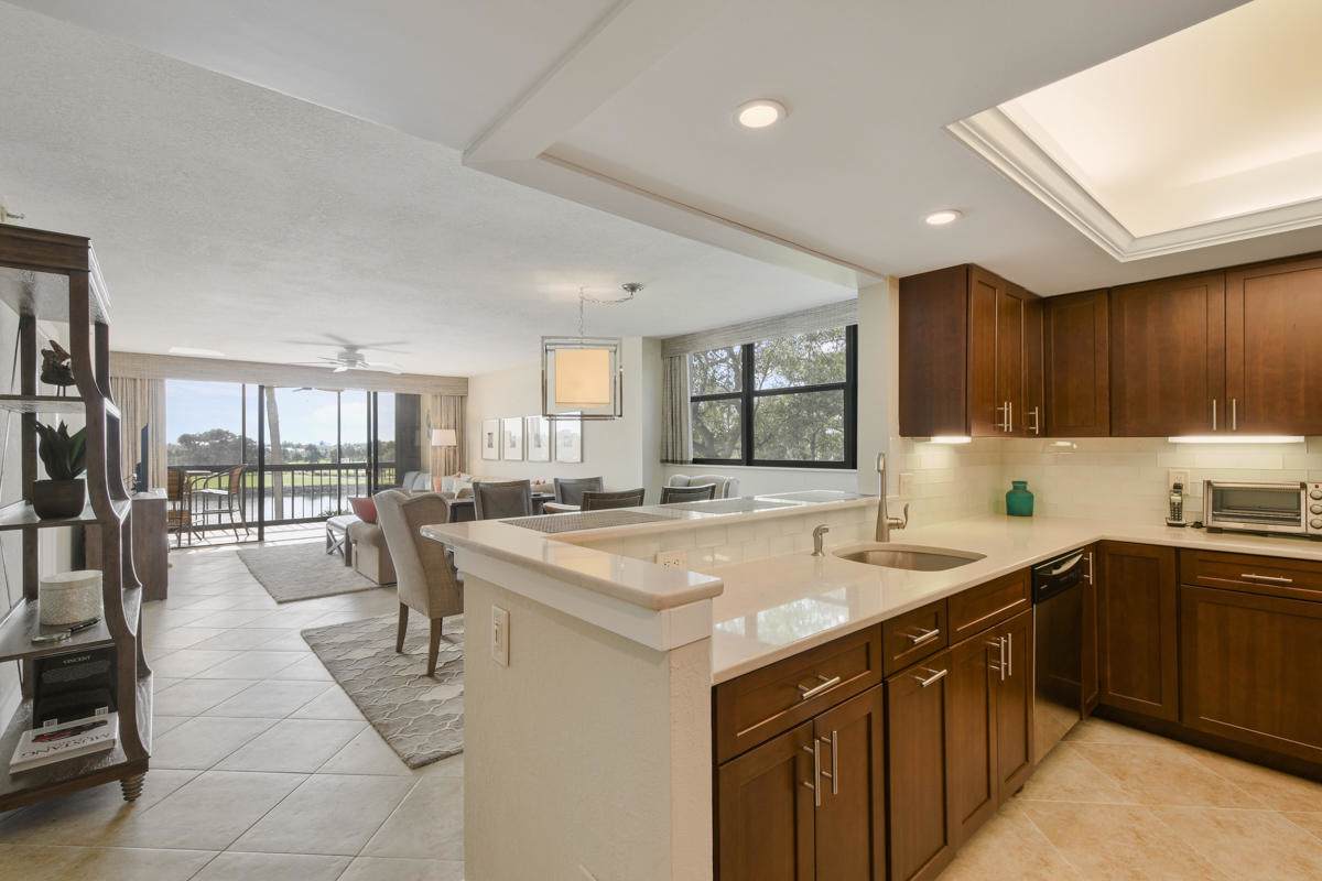 356 Golfview Road - Photo 1
