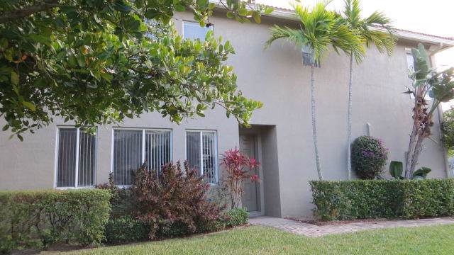 3041 Laurel Ridge Circle - Photo 1