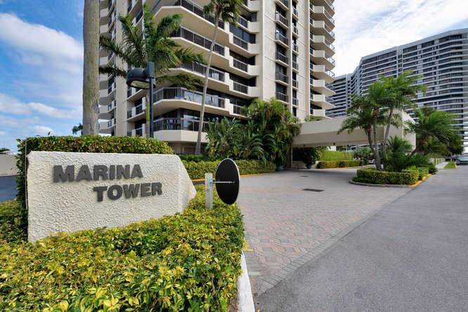 108 Lakeshore Drive - Photo 1