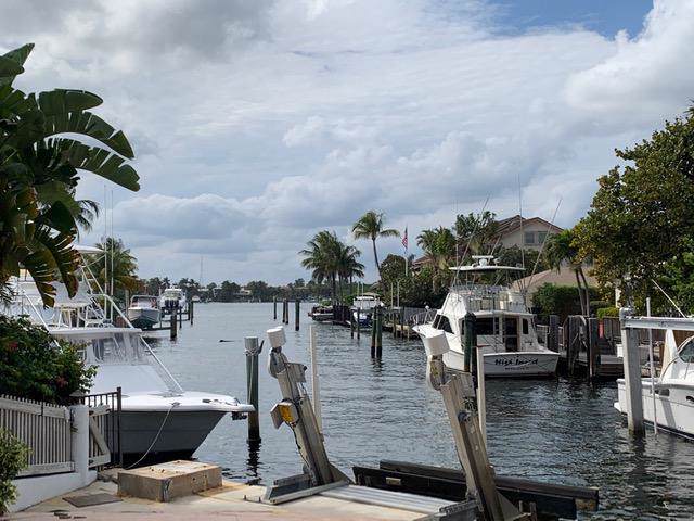 113 Island Drive - Photo 1