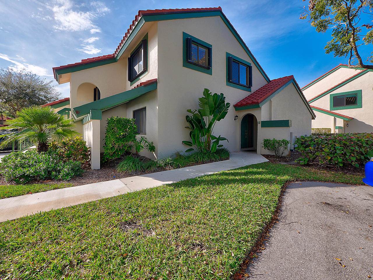 3 Lexington Lane - Photo 1