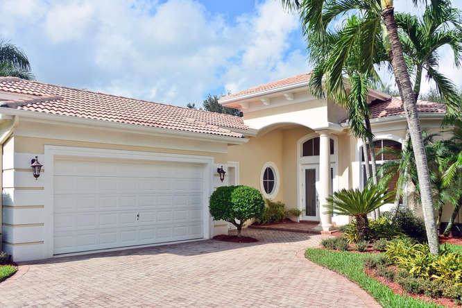 7837 Villa D Este Way - Photo 1