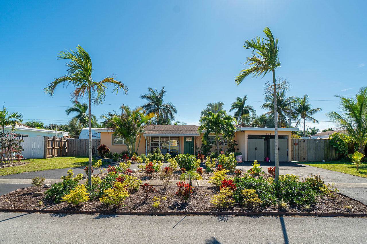 804 14th Street - Photo 1