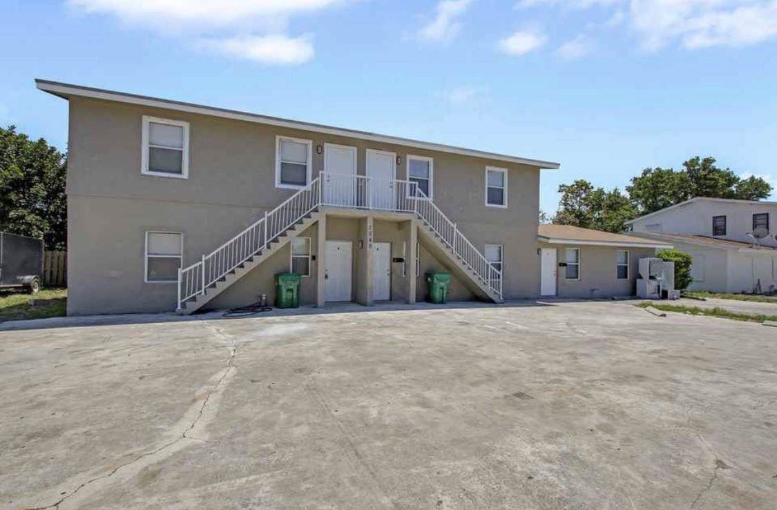 1649 28th Street - Photo 1