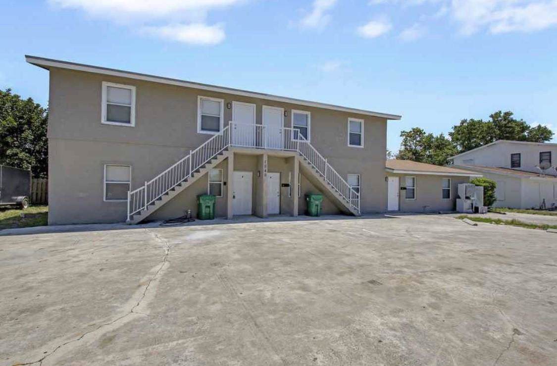1649 28th Street - Photo 1