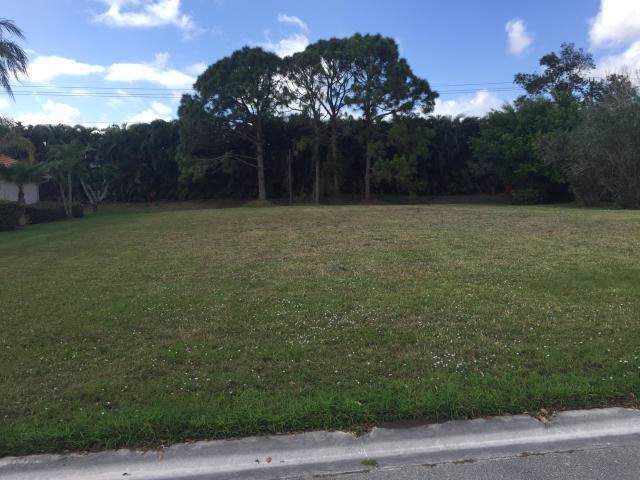 1551 Mockingbird Circle - Photo 1