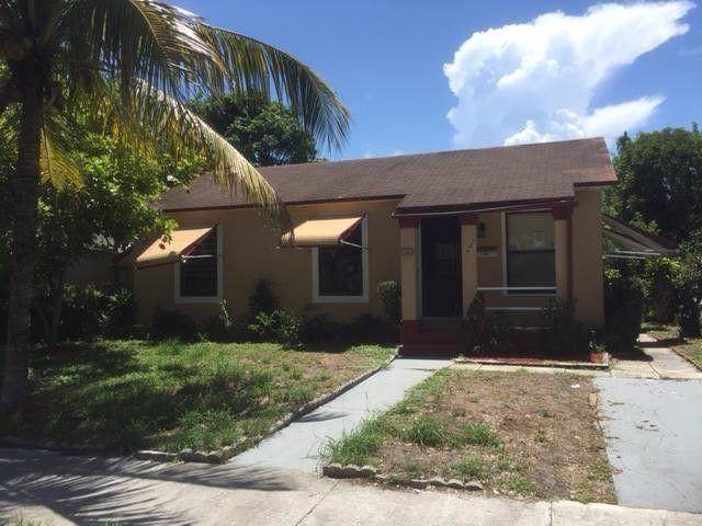 726 47th Street - Photo 1