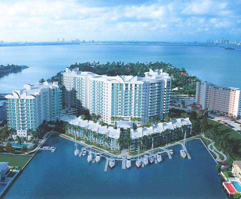 7910 Harbor Island Drive - Photo 1