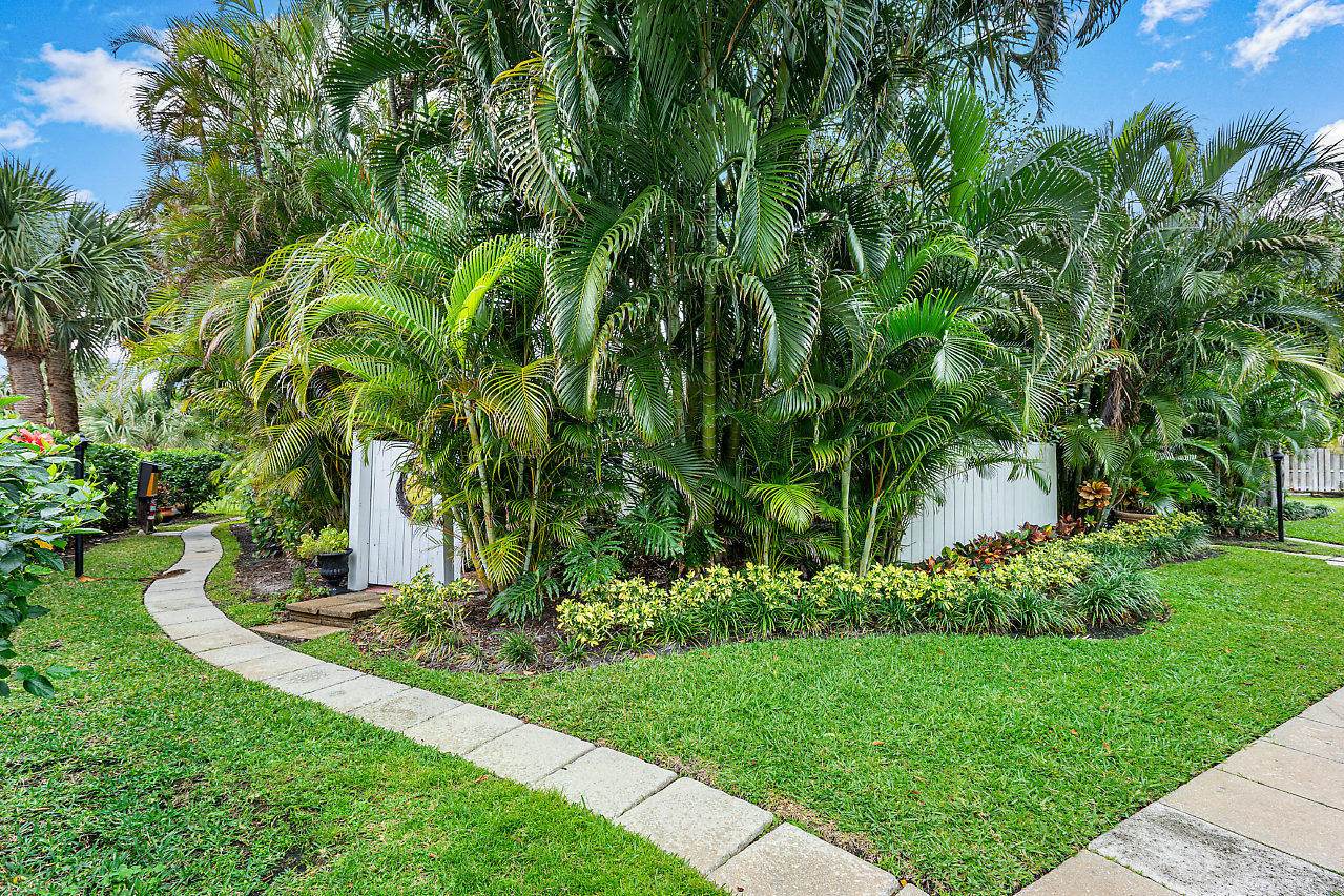 1225 George Bush Boulevard - Photo 1