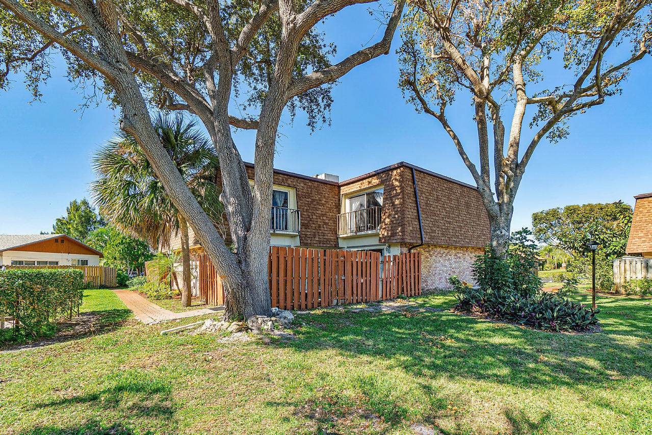 2854 5th Circle - Photo 1